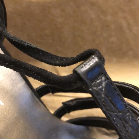 VINTAGE SUEDE LACE UP PUMPS by Colin Stuart - Picture 12 of 15